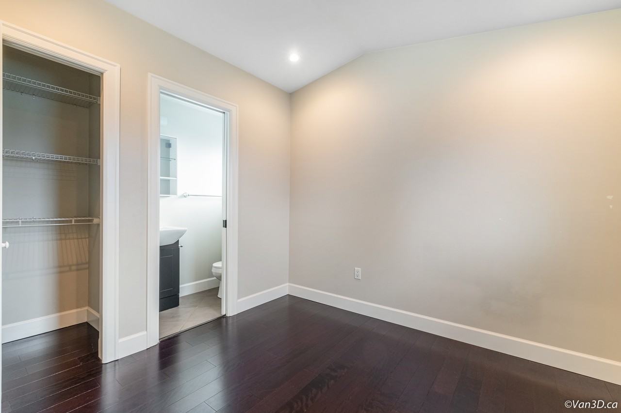 16 Gilmore Avenue - Photo 4 of 11