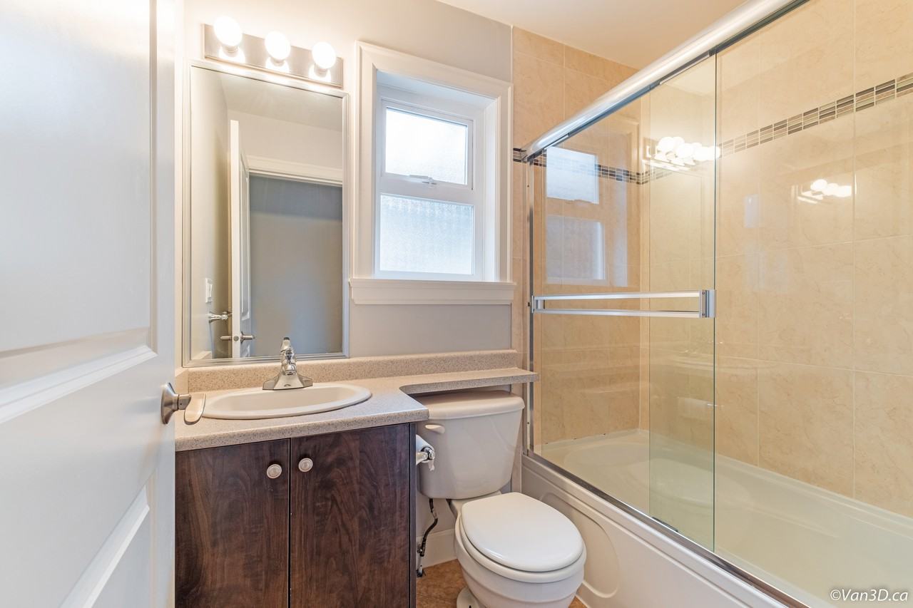 16 Gilmore Avenue - Photo 2 of 11