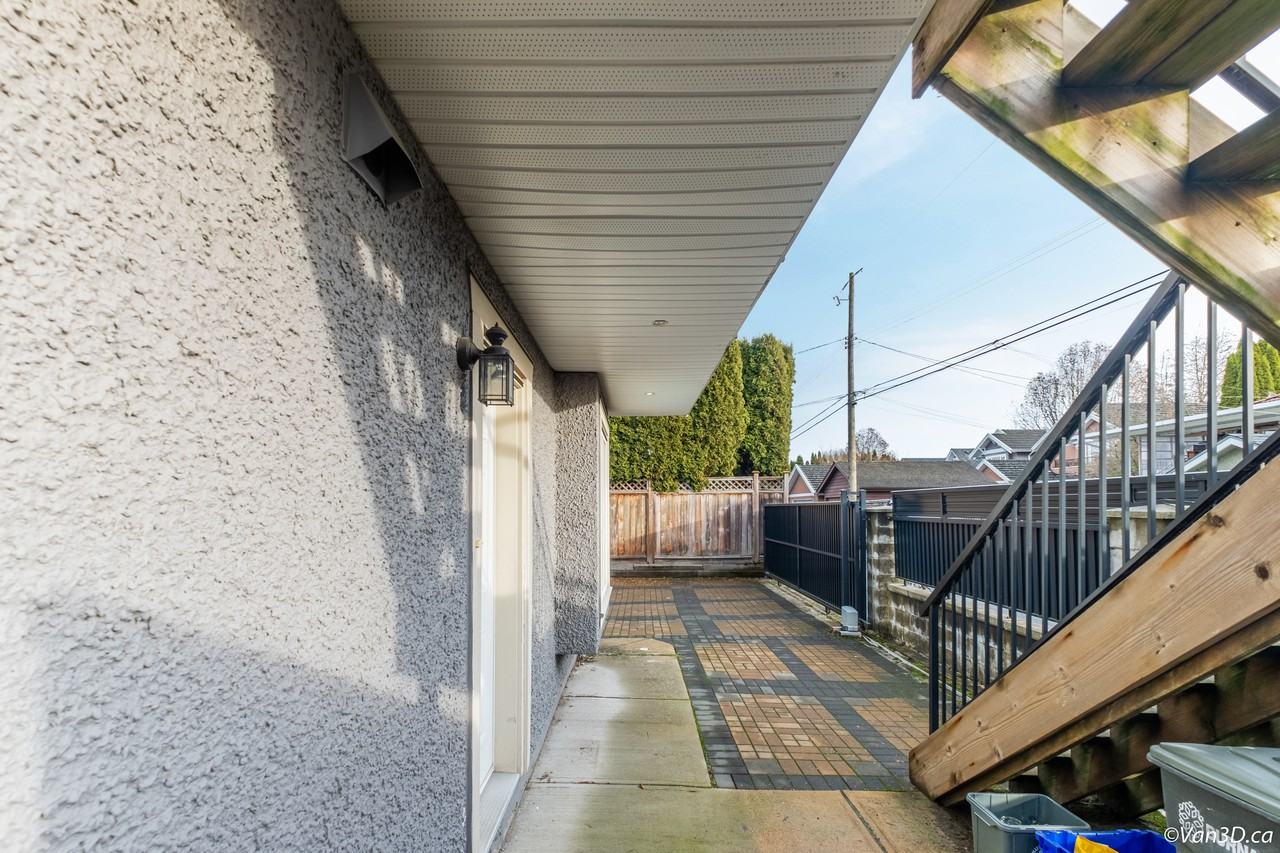 16 Gilmore Avenue - Photo 7 of 10