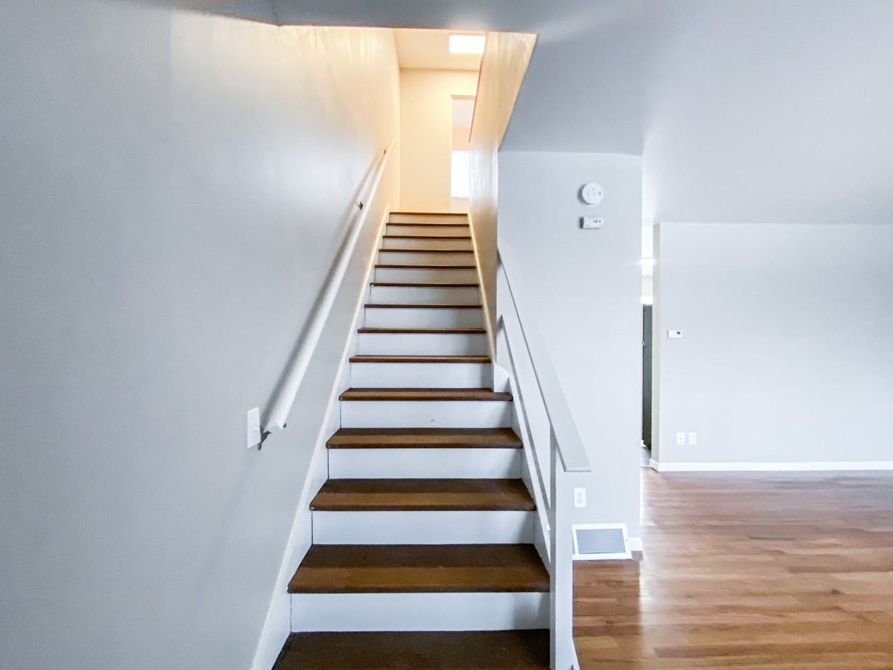 1103 Catalpa Circle - Photo 6 of 15