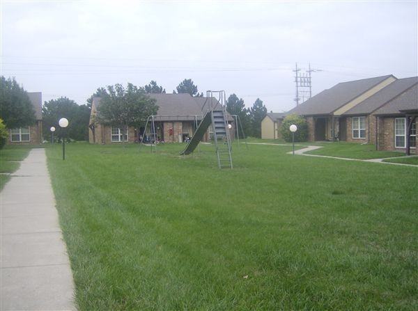 Northview Place - Photo 3 of 6