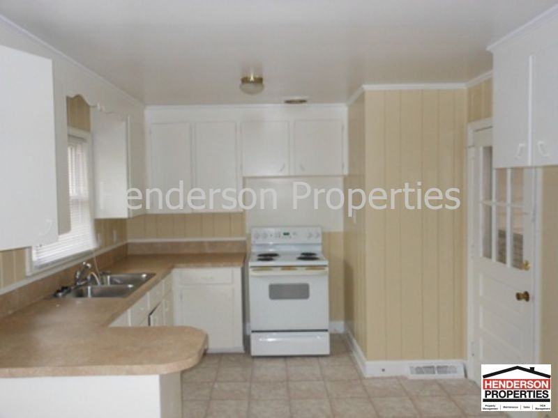 6612 Woodstream Dr - Photo 3 of 9