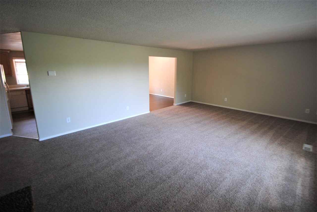 1582 Rainier Dr - Photo 3 of 16