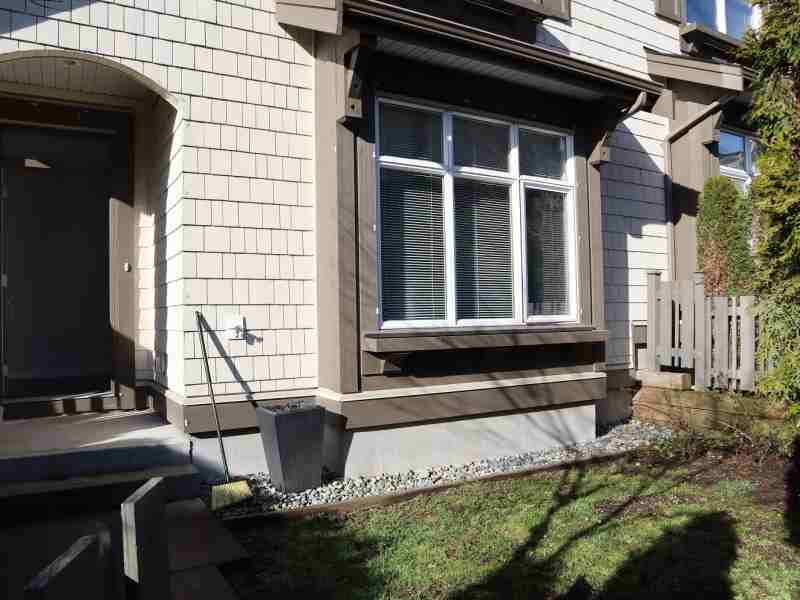 Colborne Lane: Burke Mountain Duplex Style Townhome - Photo 2 of 50
