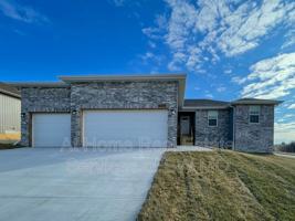 featured image of 2100 N 21st St