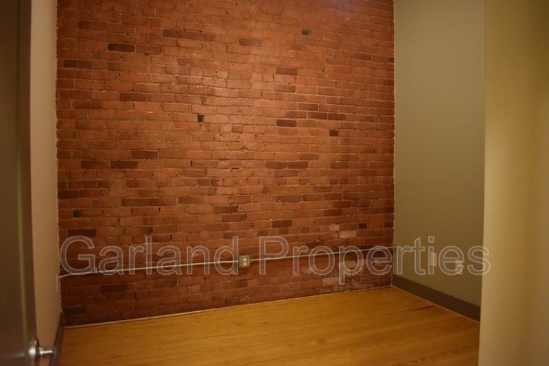 113 Norfolk Ave Sw #1 - Photo 5 of 17