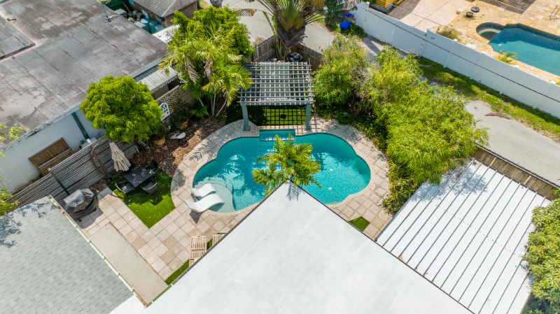 1406 Scott St - Photo 3 of 41