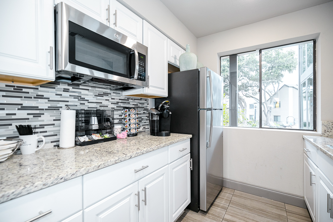 Indigo Apartments - Photo 6 of 50