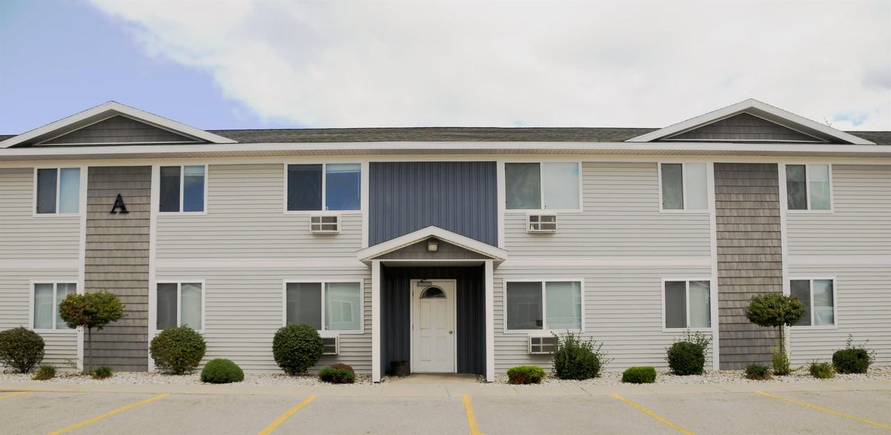 UNION SQUARE APTS__158 - Photo 3 of 18