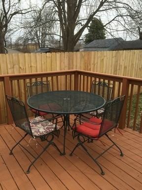 1120 Samuel St - Photo 2 of 10