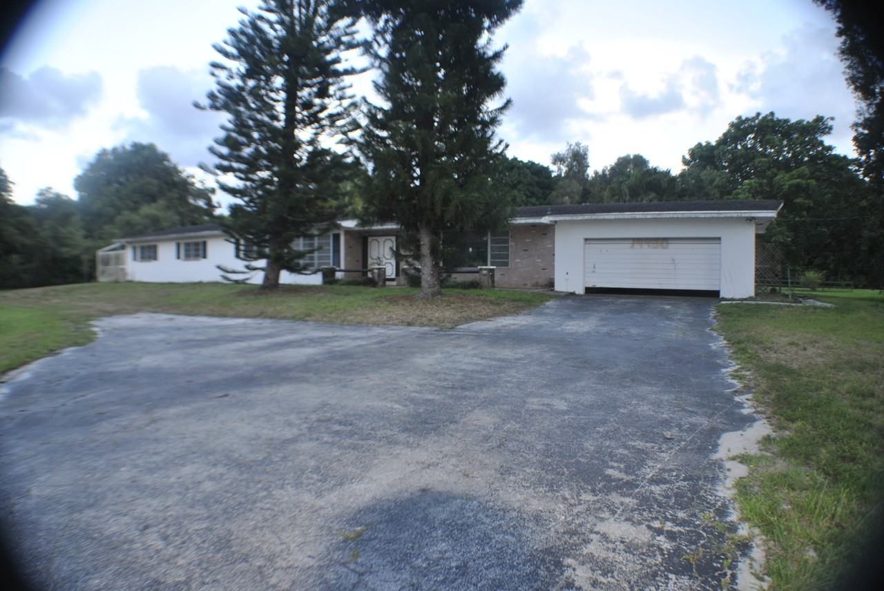 14430 SW 63rd St - Photo 2 of 21