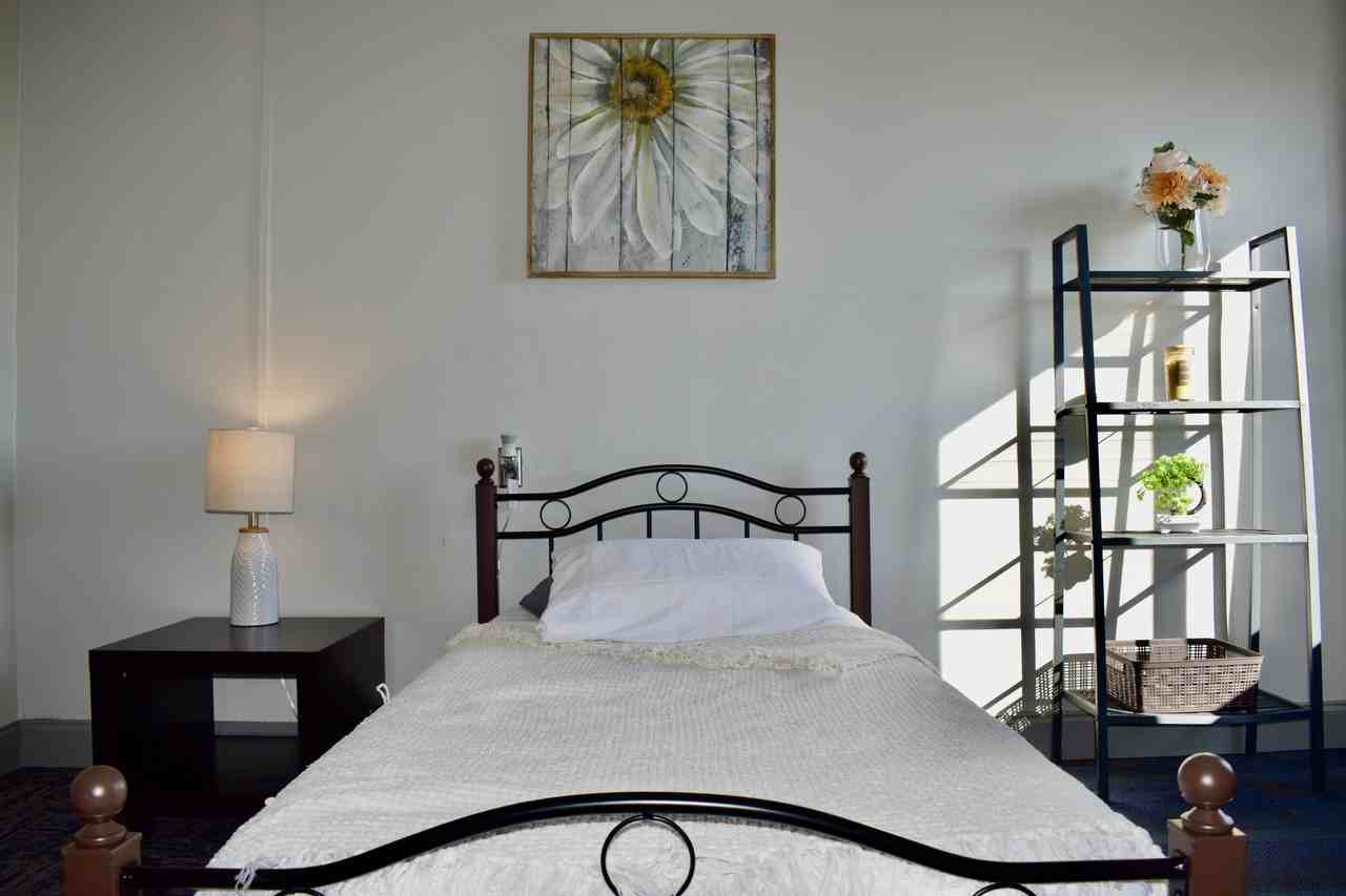 Two Seventy-Four - Photo 3 of 16