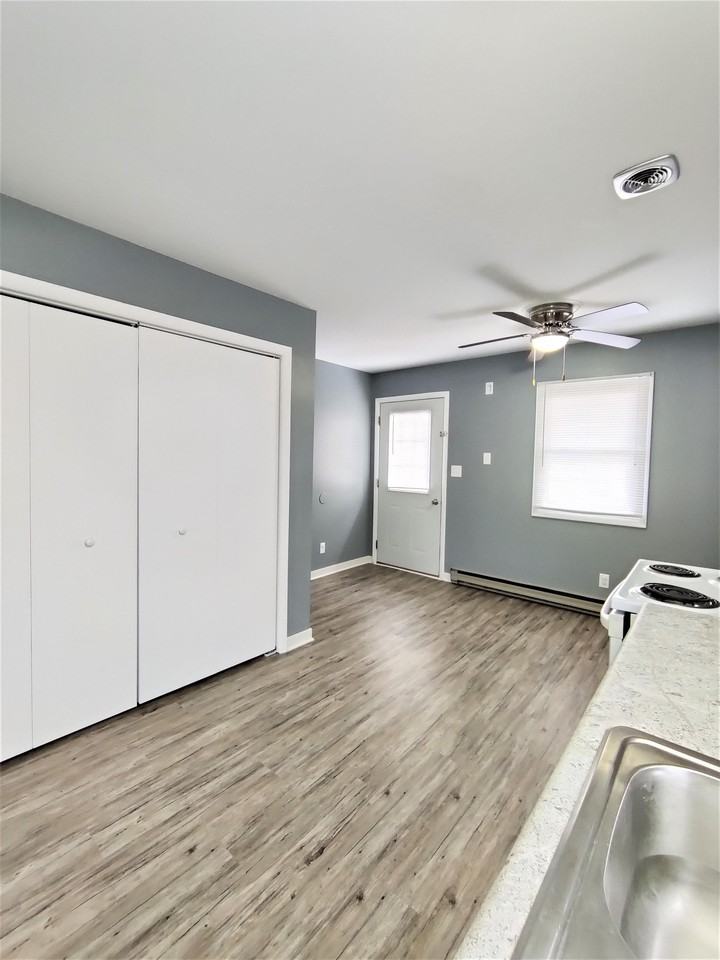 435 435 E Ann Street-A #A - Photo 5 of 12