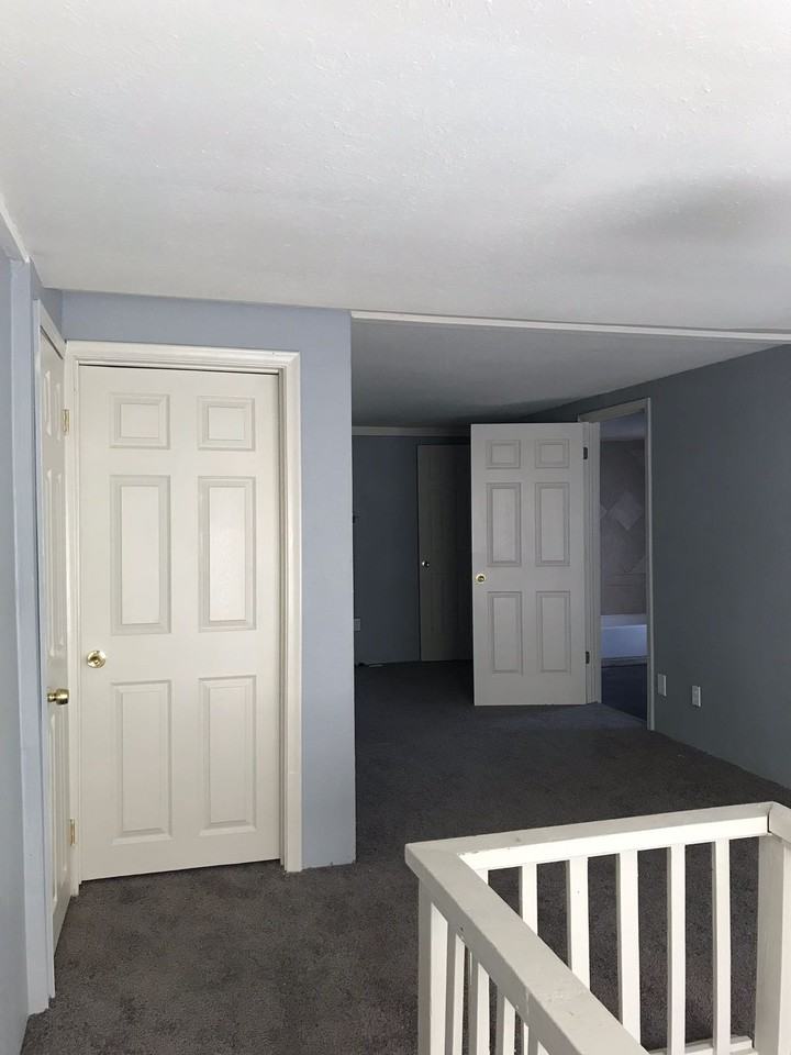 11806 Wilshire Dr #1 - Photo 7 of 9