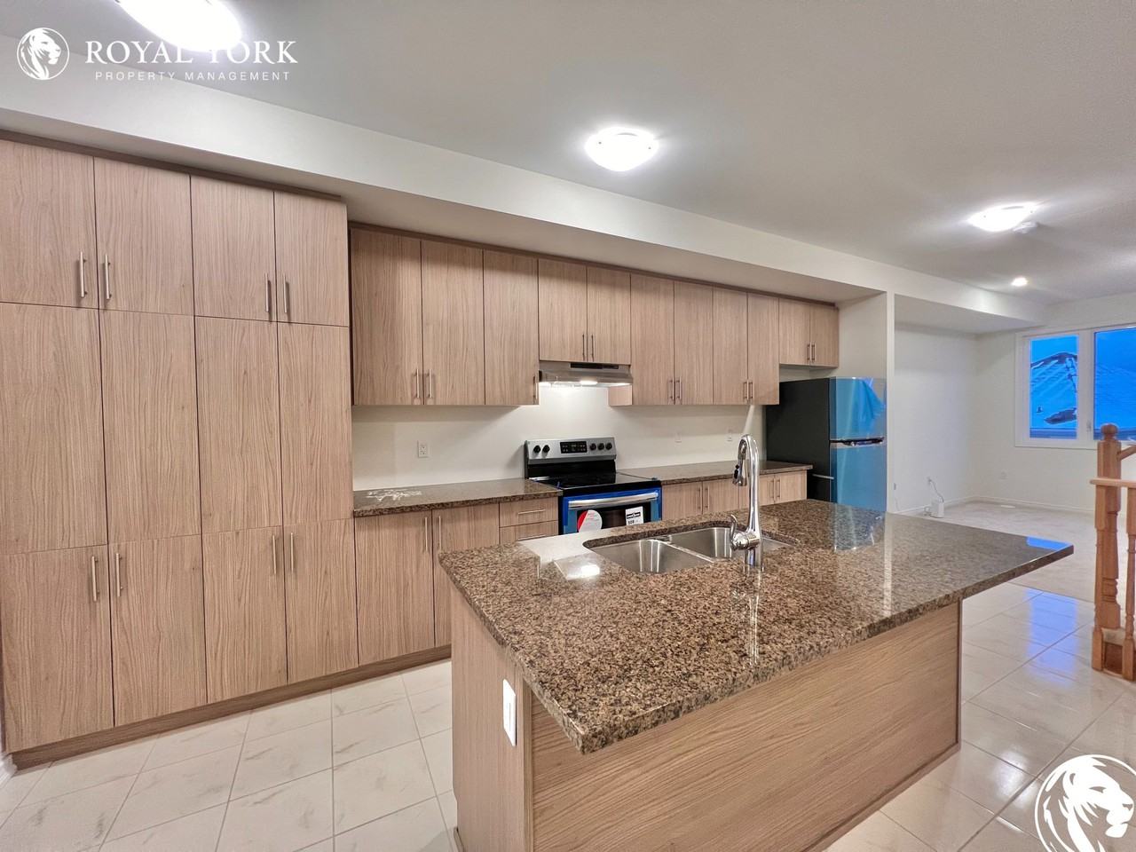 1400 Coral Springs Path - Photo 2 of 35