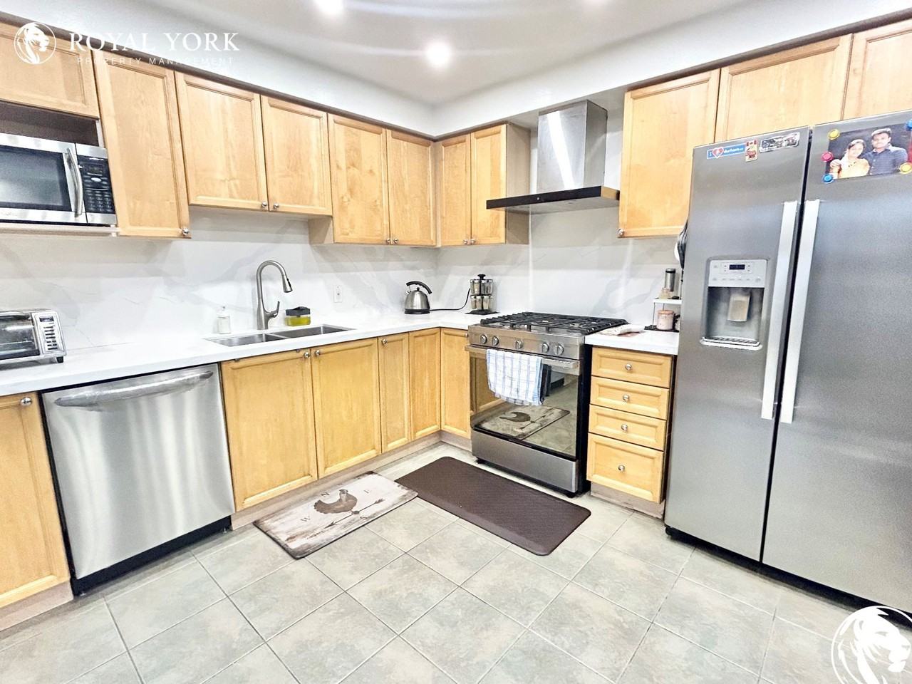 1248 Margate Dr - Photo 3 of 31