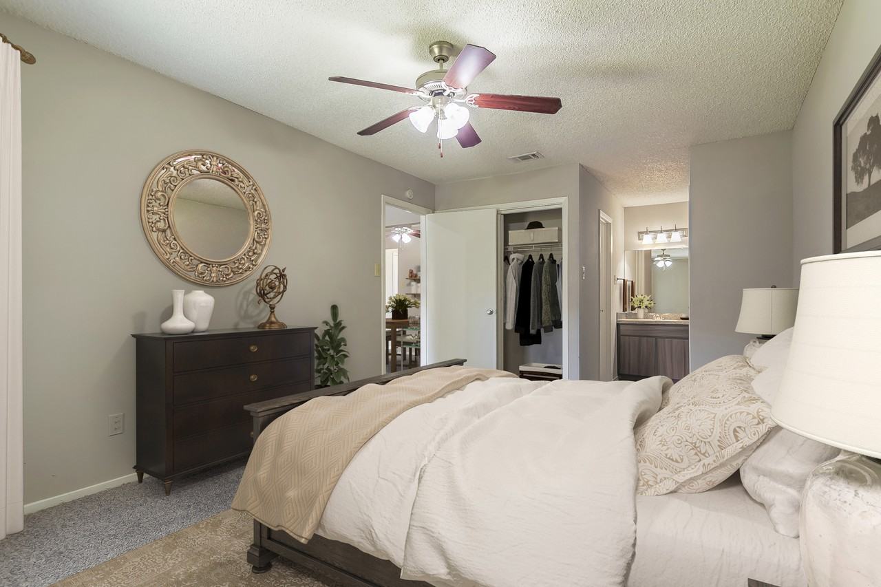 z-042023-Castlewinds - Photo 3 of 20