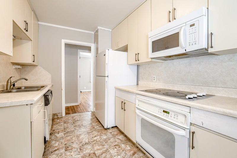 6905 N 33rd St #1 - Photo 5 of 50