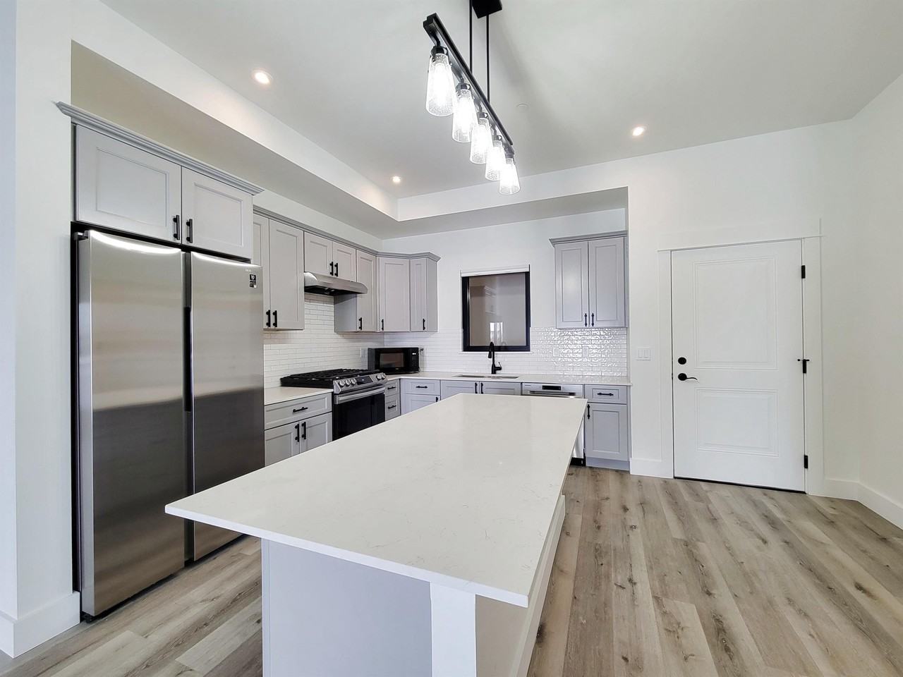1704 W Lincoln St Apt 5a #5A - Photo 2 of 14