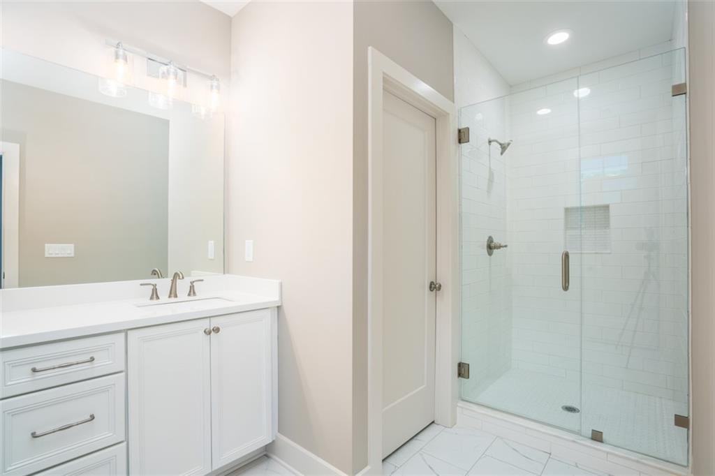 146 1st Ave Nw #0 - Photo 4 of 11