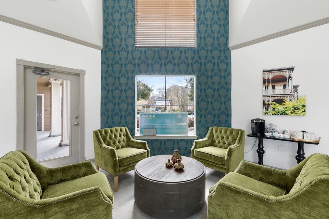 The Armstrong - Historical Access - Photo 2 of 18