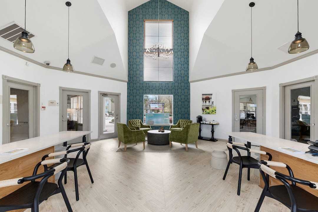 The Armstrong - Historical Access - Photo 3 of 18