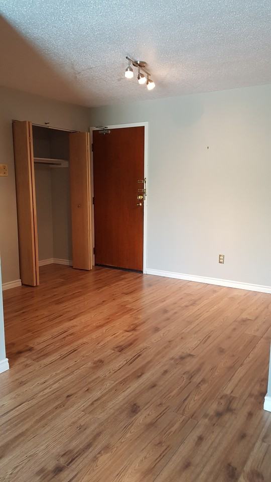 730 Kenaston Boulevard #310 - Photo 3 of 16