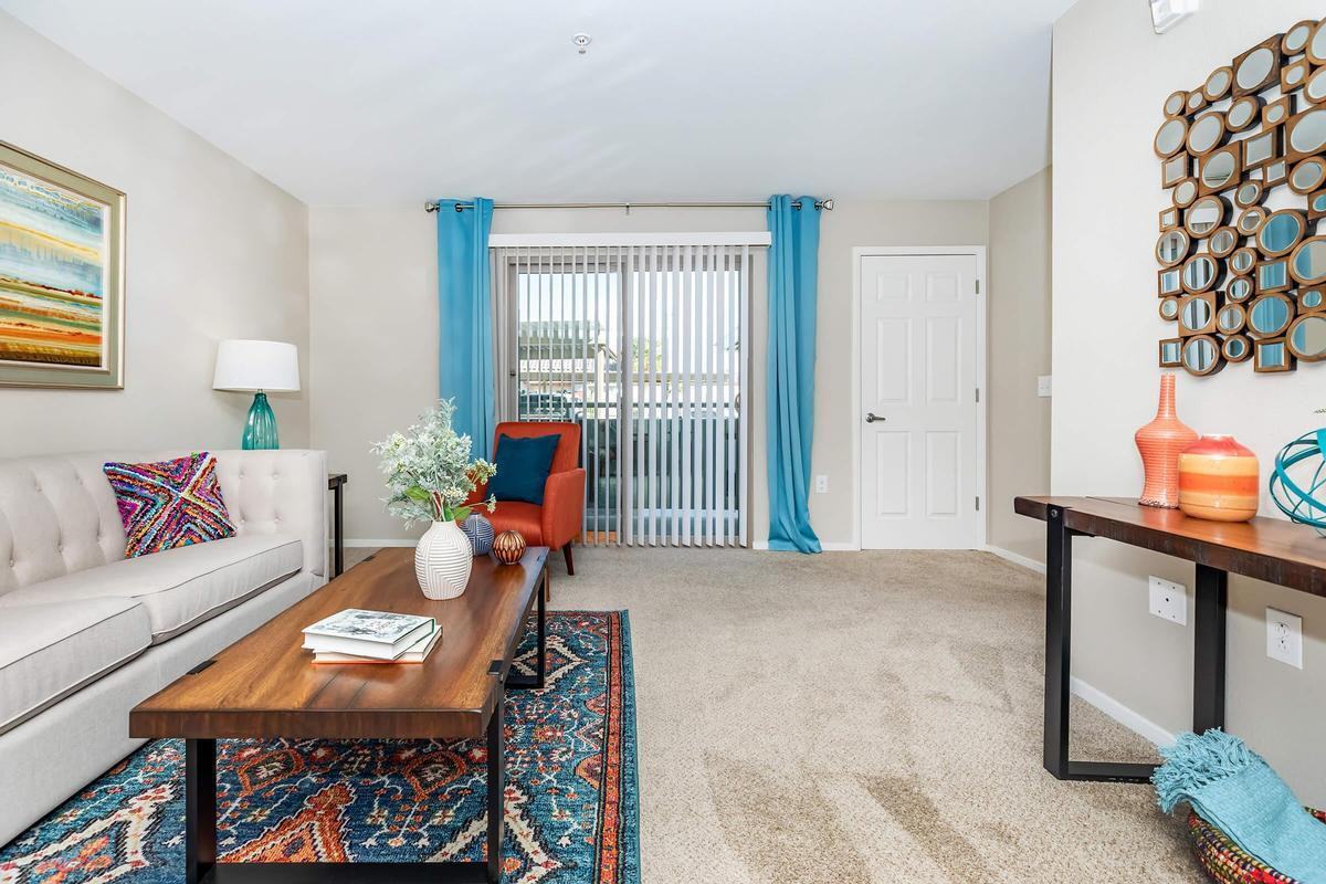 4965 S Nellis Blvd - Photo 2 of 11