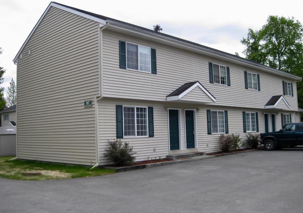 Tiara Apartments - Soldotna - Photo 2 of 8