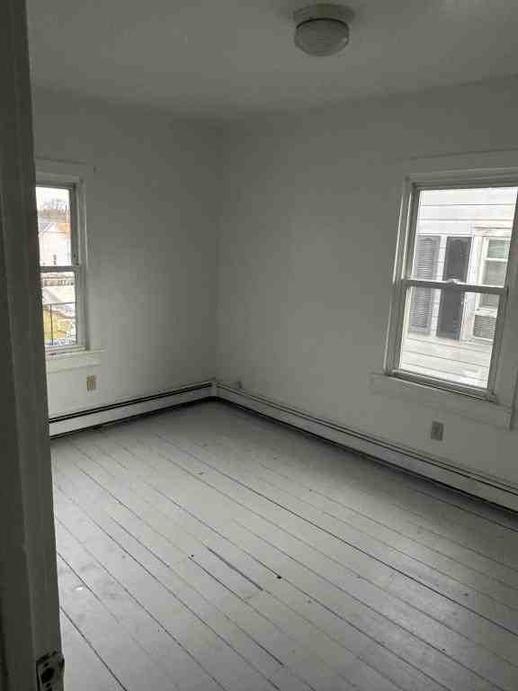 507 Main St - Photo 3 of 10