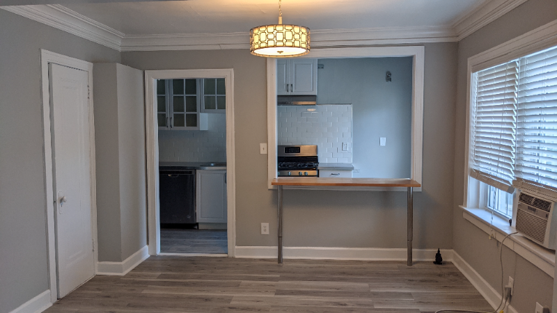 131-133 East 46th Street #1 - Photo 3 of 6