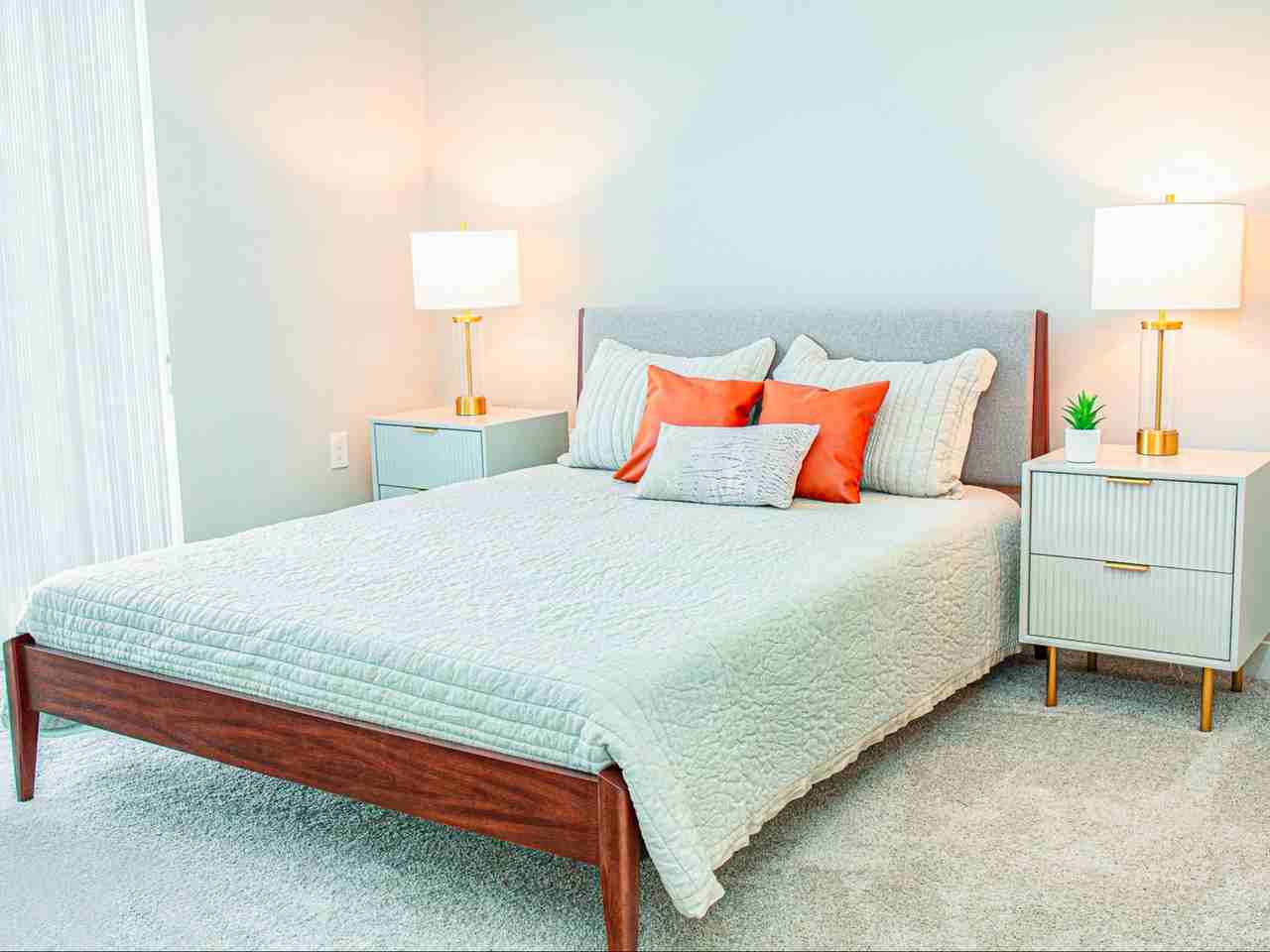 The Dexter Apartments 2800 Franklin Blvd, Cleveland, OH 44113 Zumper