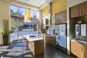 featured image of 1956 Lawrence Street