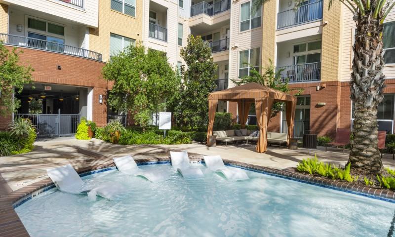 Domain West - Photo 2 of 50