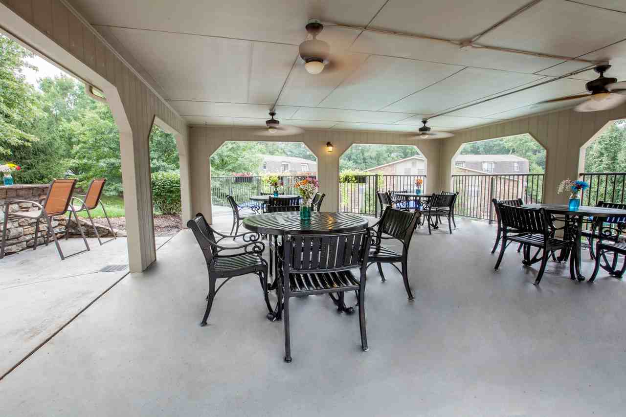 Gettysburg Square - Photo 6 of 26