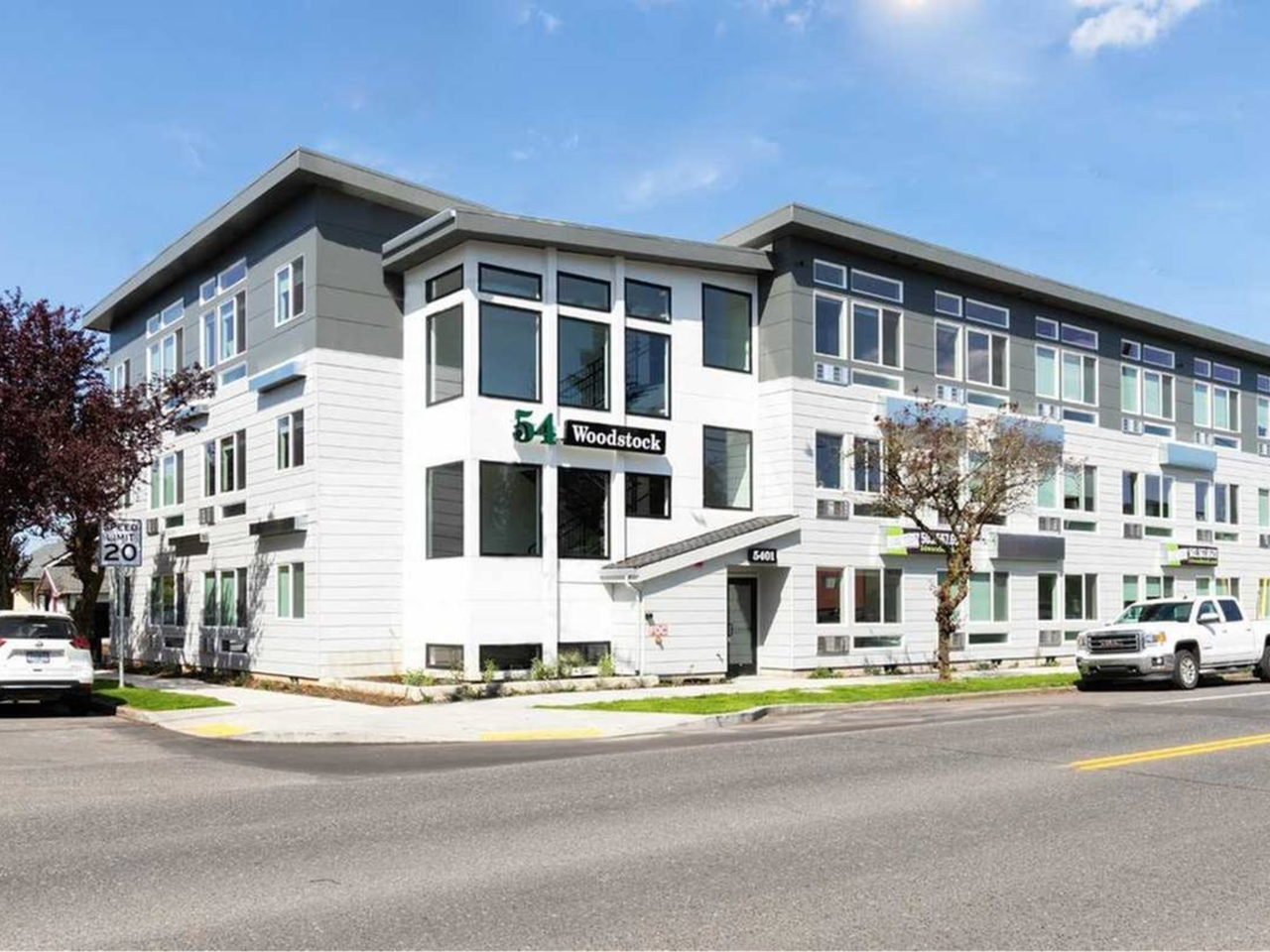 54 Woodstock Apartments 5401 Se Woodstock Blvd, Portland, OR 97206
