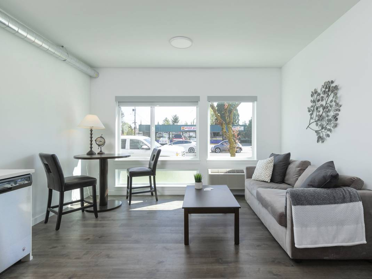 54 Woodstock Apartments 5401 Se Woodstock Blvd, Portland, OR 97206