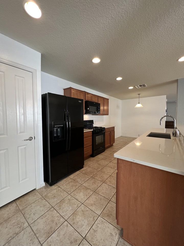 10909 Charreada Trl #1 - Photo 7 of 50