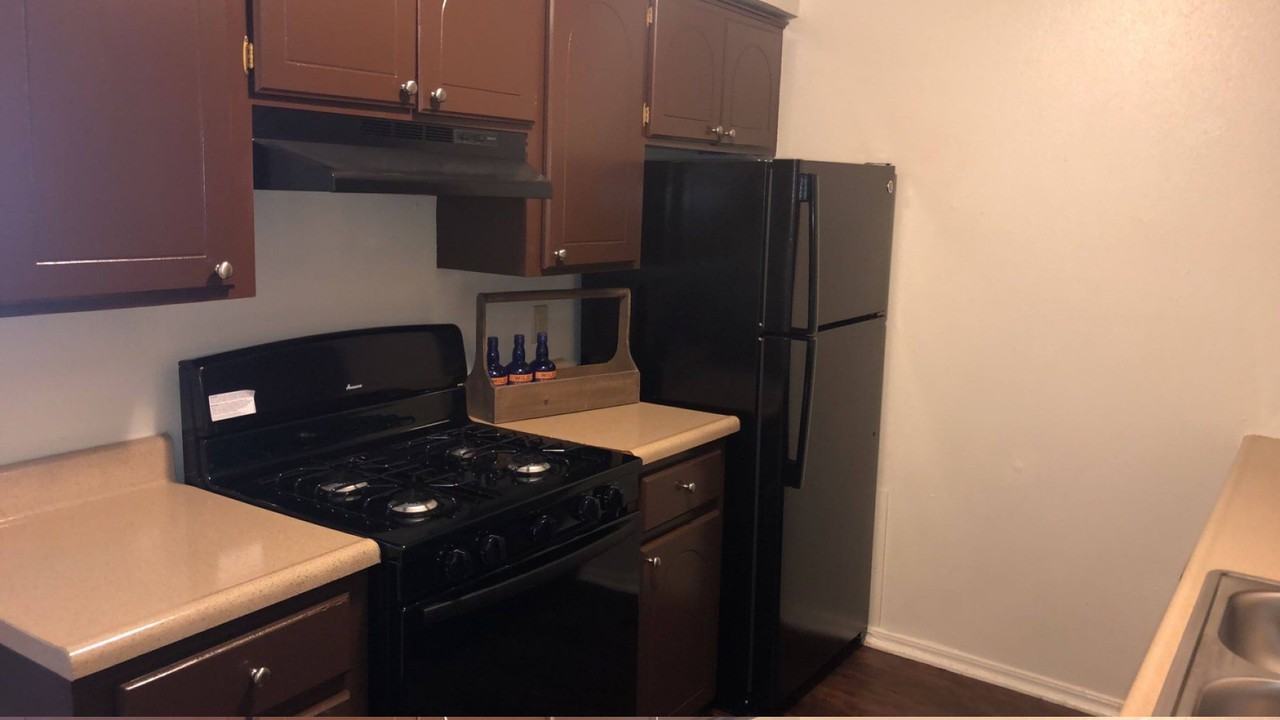 Monticello Village Apartments 606 E Redbud Dr, Stillwater, OK 74075