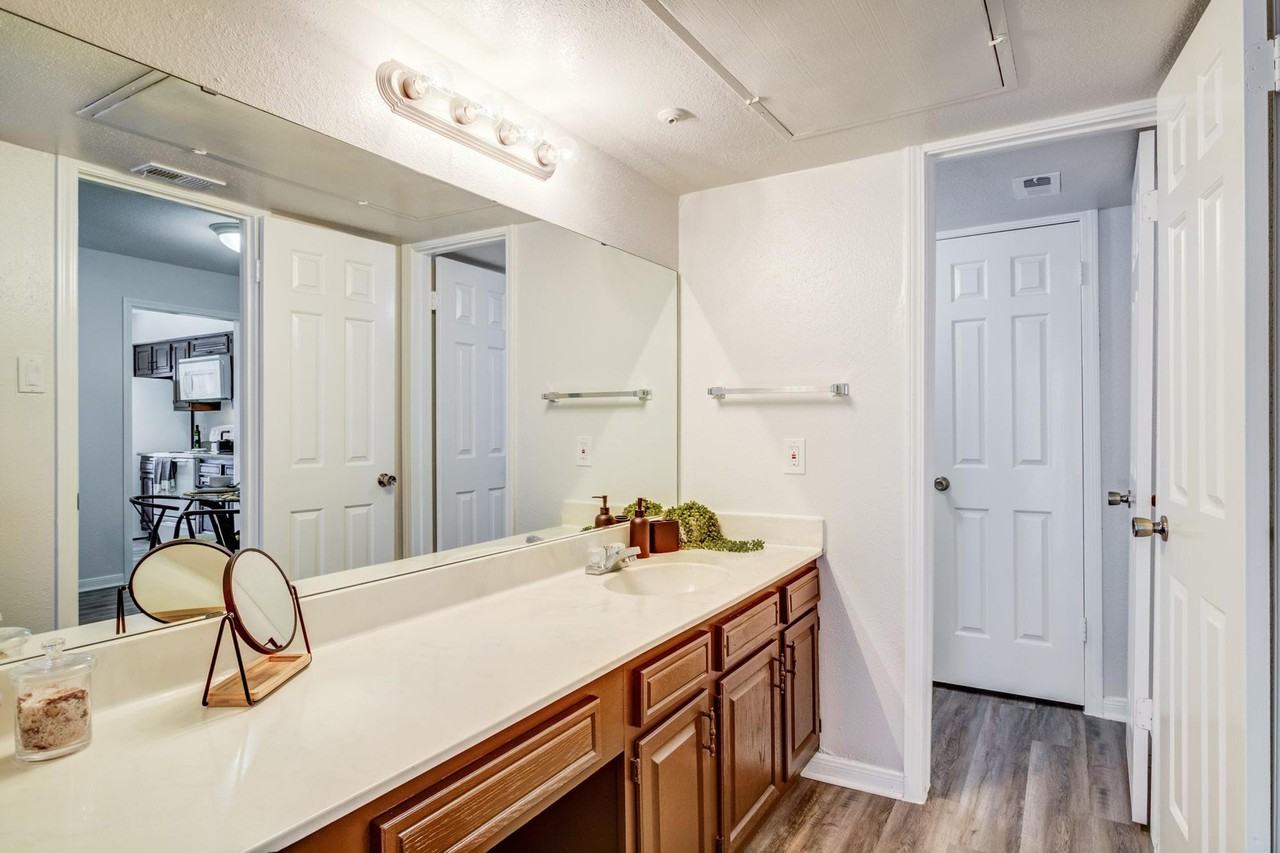 5401 Chimney Rock - Photo 6 of 17