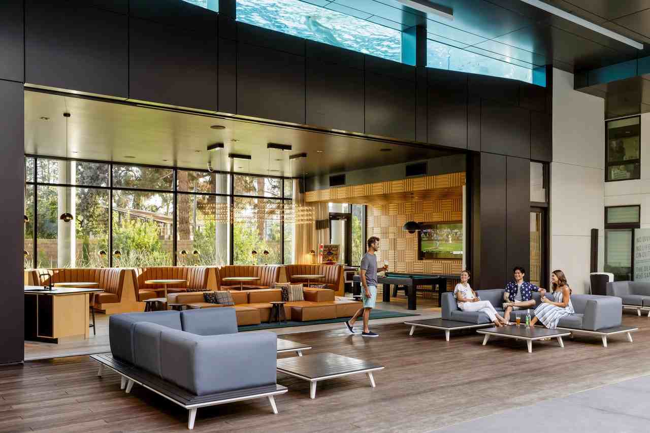 The Dean - Photo 2 of 40