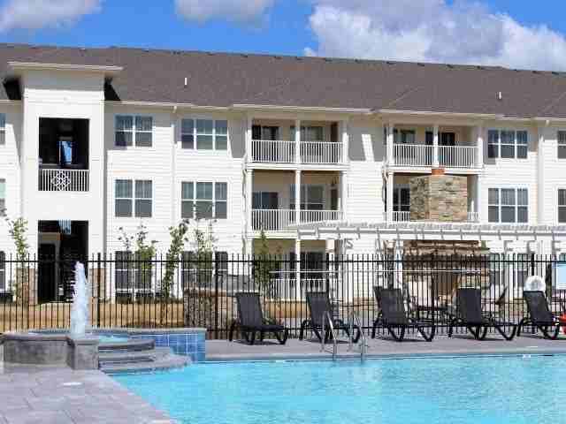 The Timbers Apartments - Photo 5 of 17