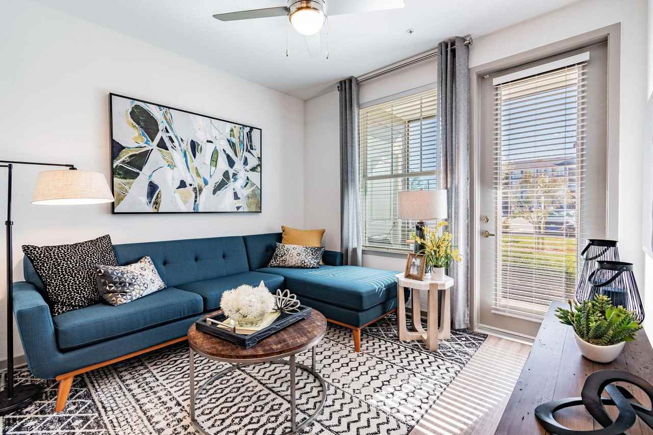 Vue on Lake Monroe - Photo 5 of 68