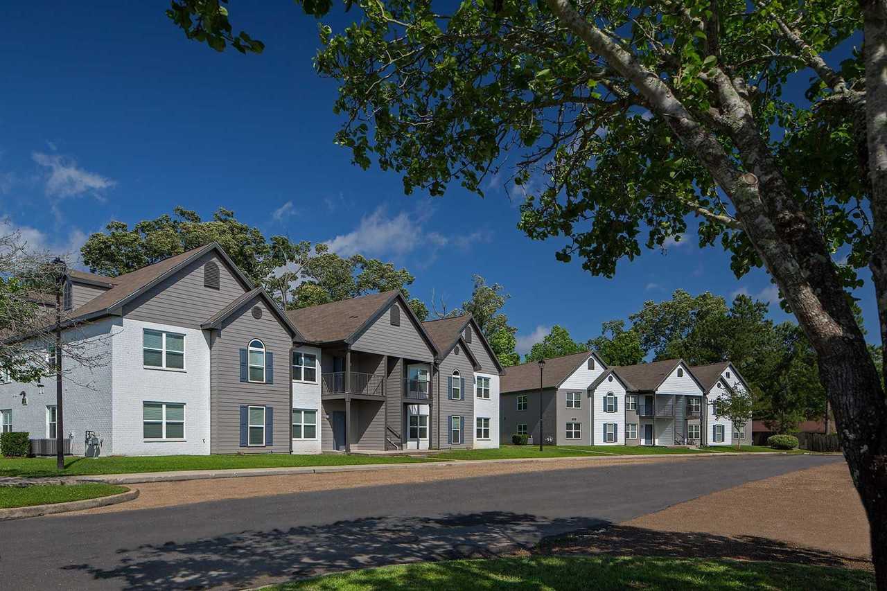 Reserve at White Oak Apartments 16441 S Harrells Ferry Rd, Shenandoah