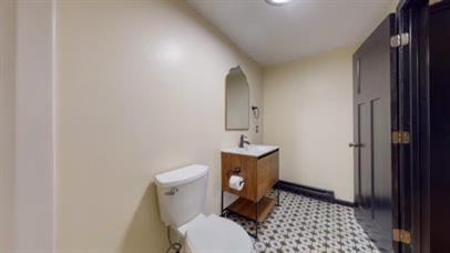 20 Beacon Avenue - Photo 3 of 13