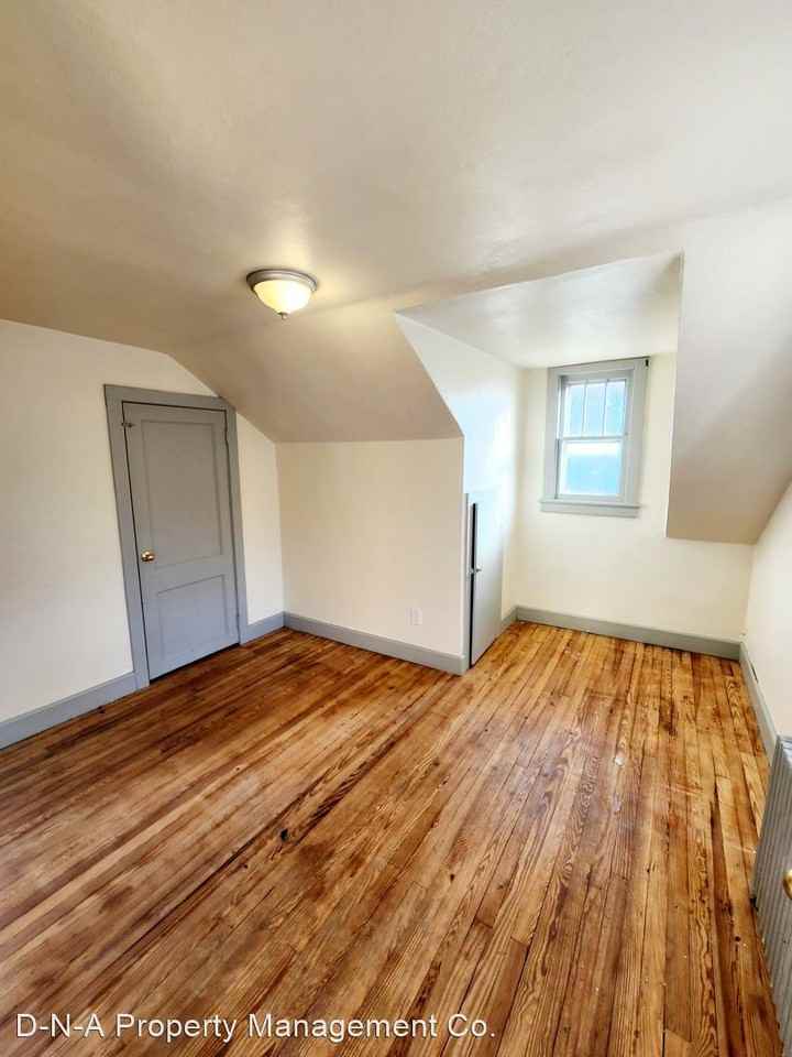 141/143 Leafy Greene St. - CMA 10/18/2022  -  NH - Photo 3 of 8