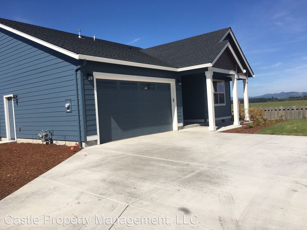 790 Puffin St - Photo 2 of 18