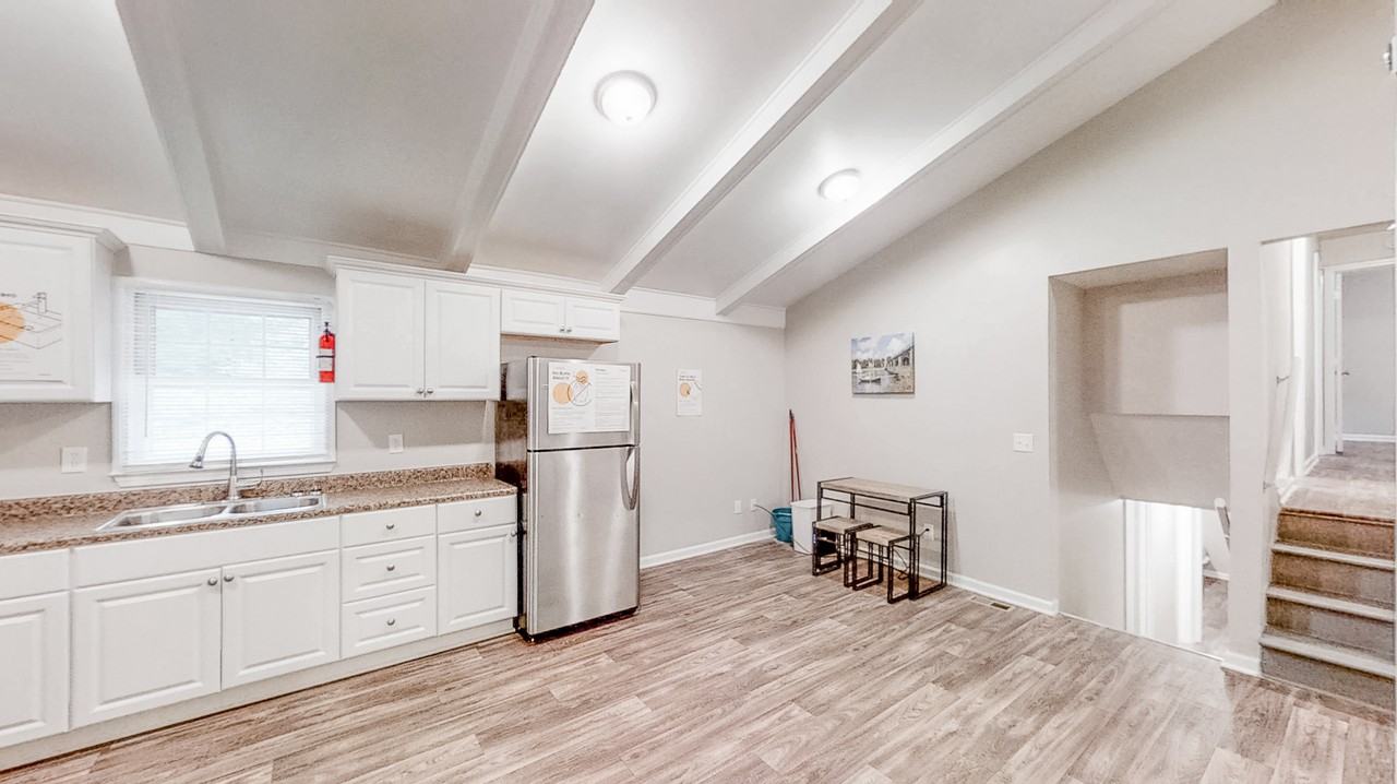 Lantern Ln - Photo 5 of 13