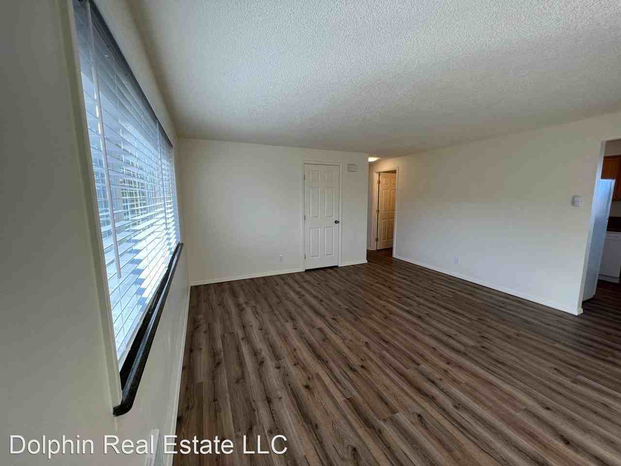 385 NW 6th St. A to D - Photo 2 of 33