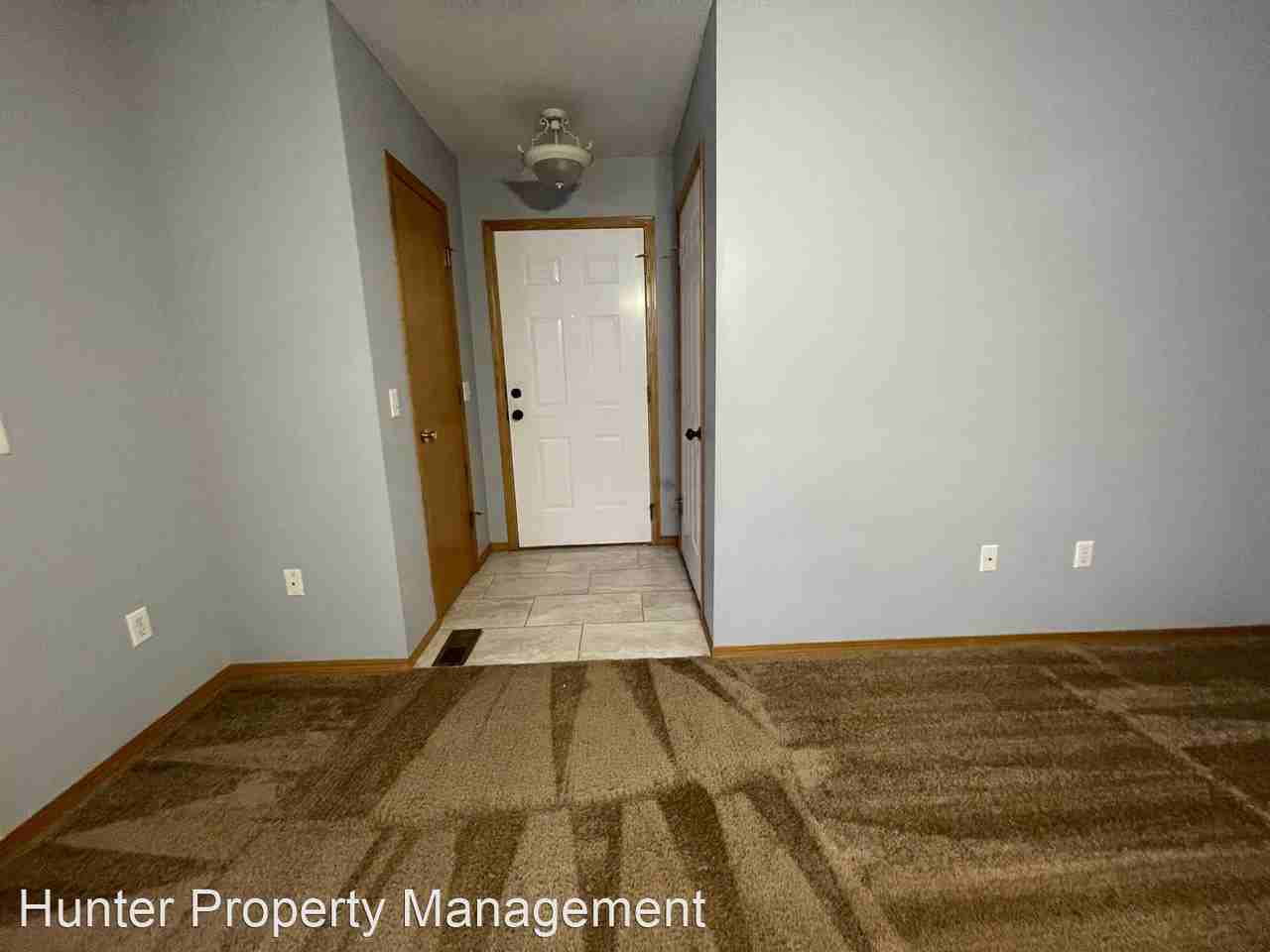 3049/3053 N Fremont Ave. - Photo 2 of 20
